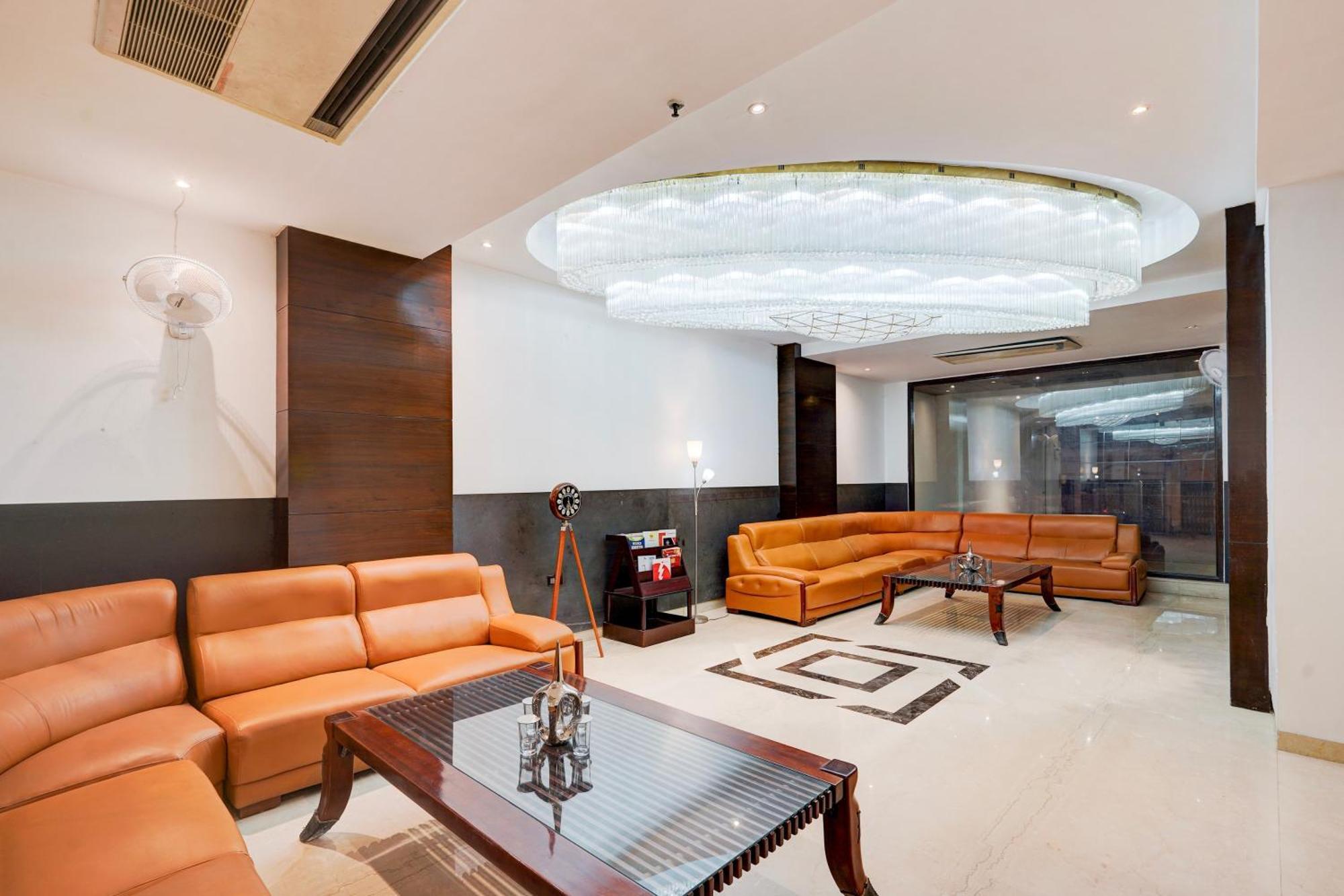 Townhouse Oak Agra Near Sultanganj Puliya Formerly Bb Grand Bagian luar foto