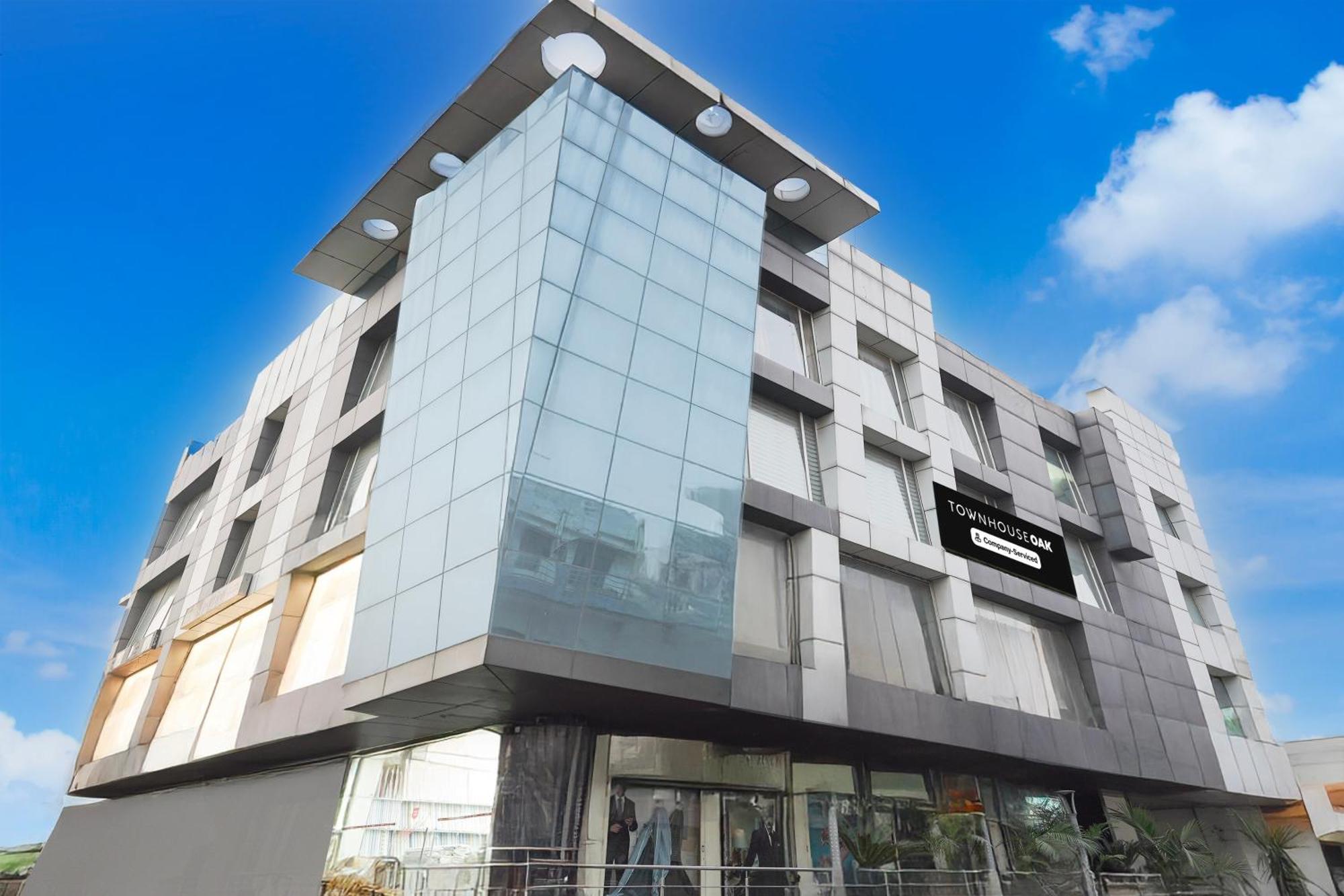 Townhouse Oak Agra Near Sultanganj Puliya Formerly Bb Grand Bagian luar foto
